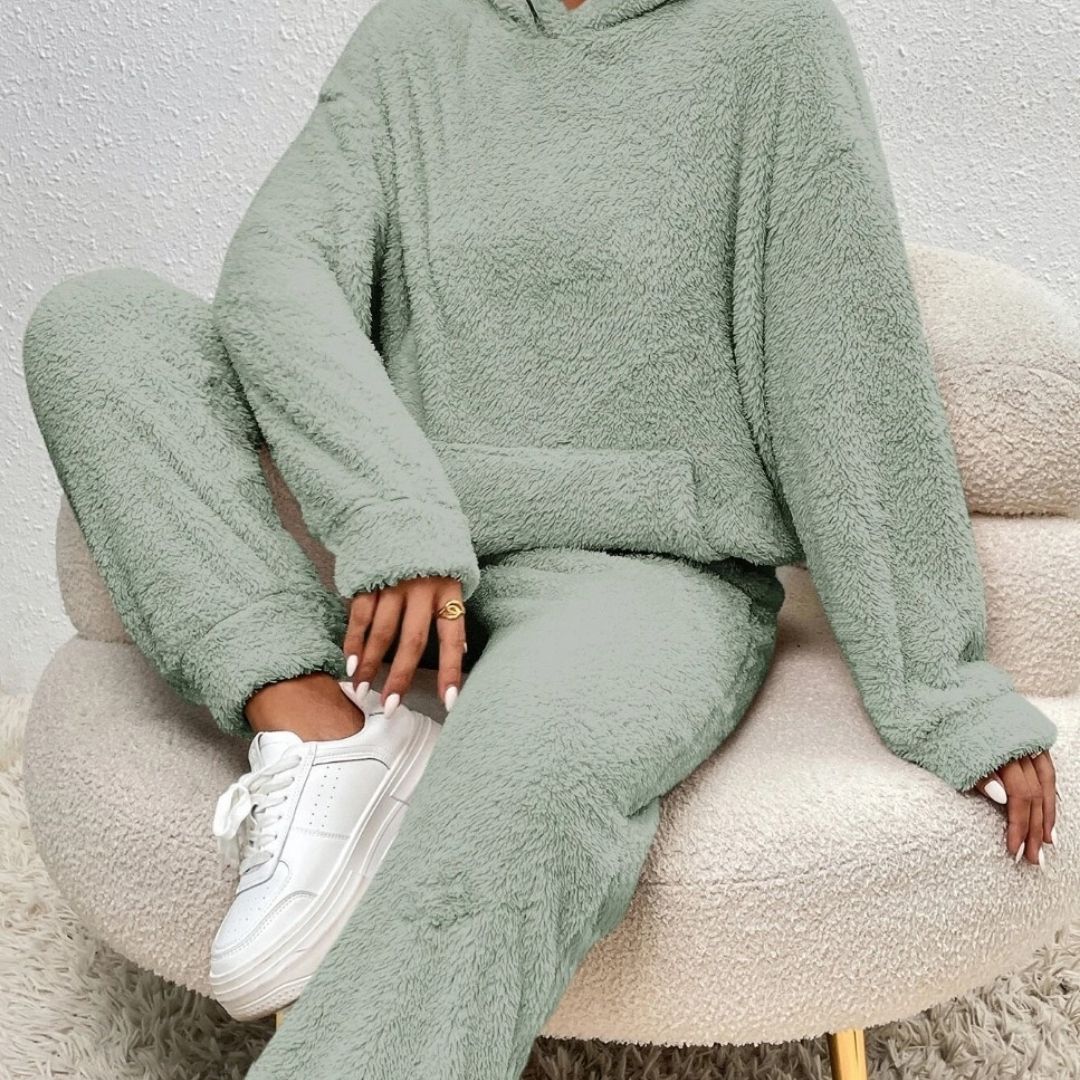 Soft Women's Fleece Winter Tracksuit Set