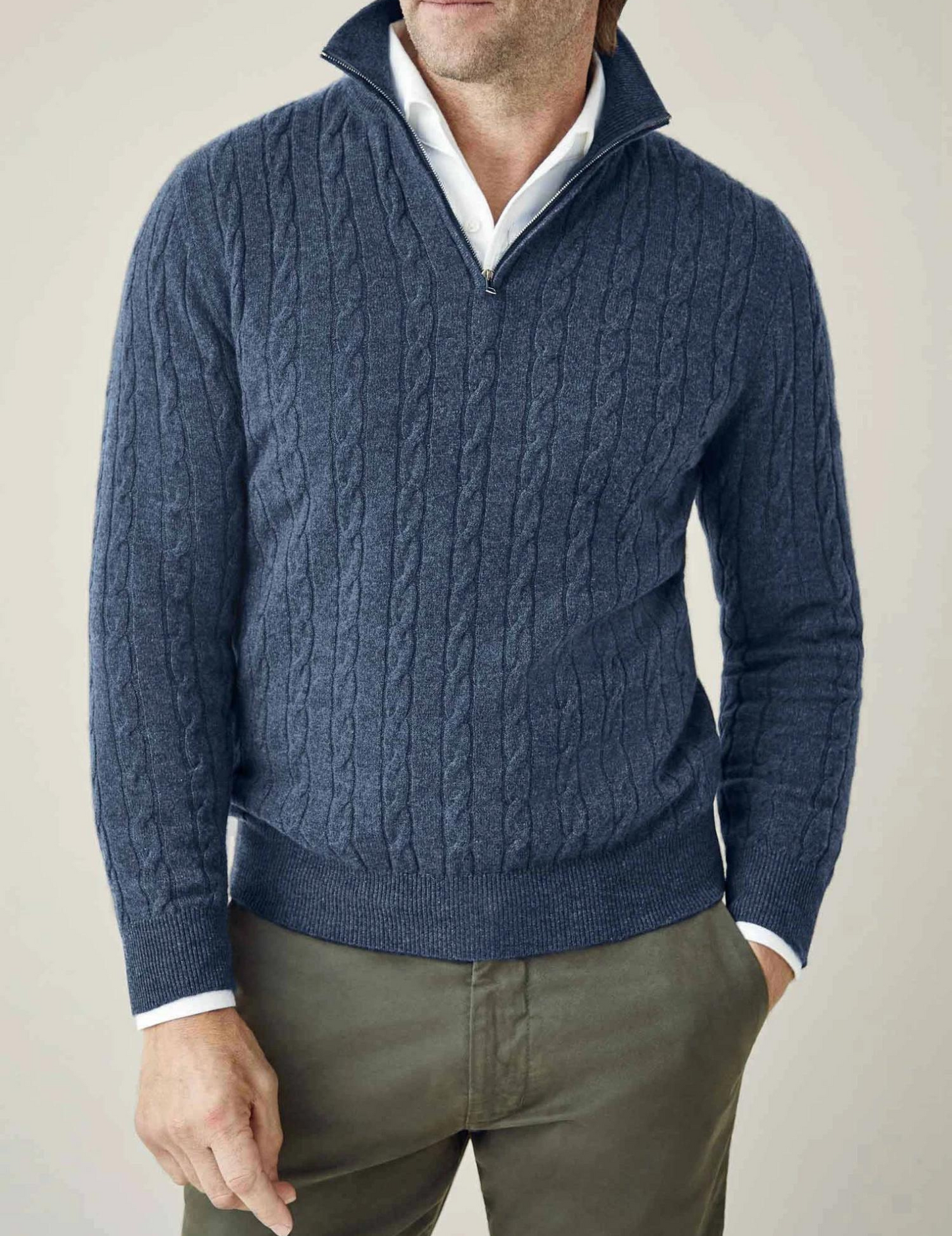 Stylish Cable Knit Zipper Sweater