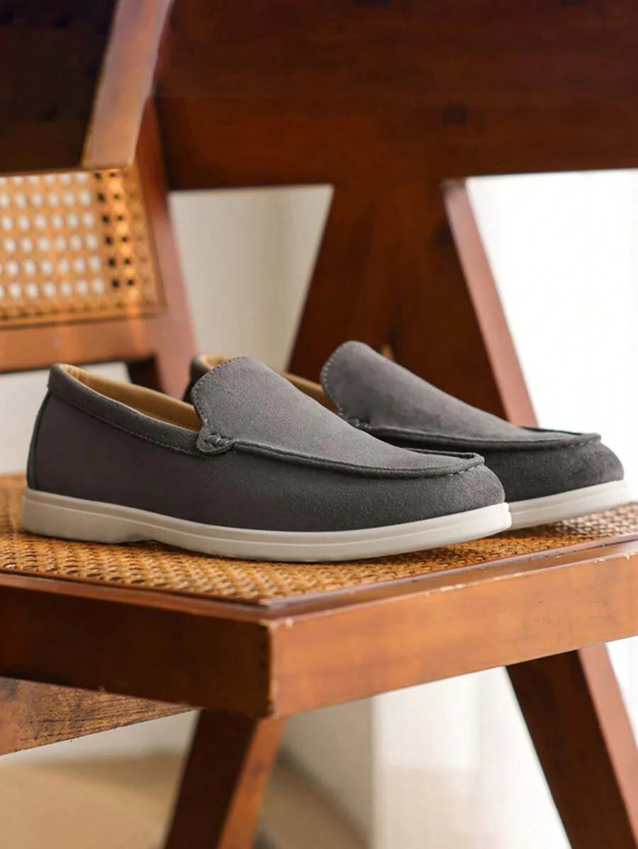 Casual Black Loafers Size M