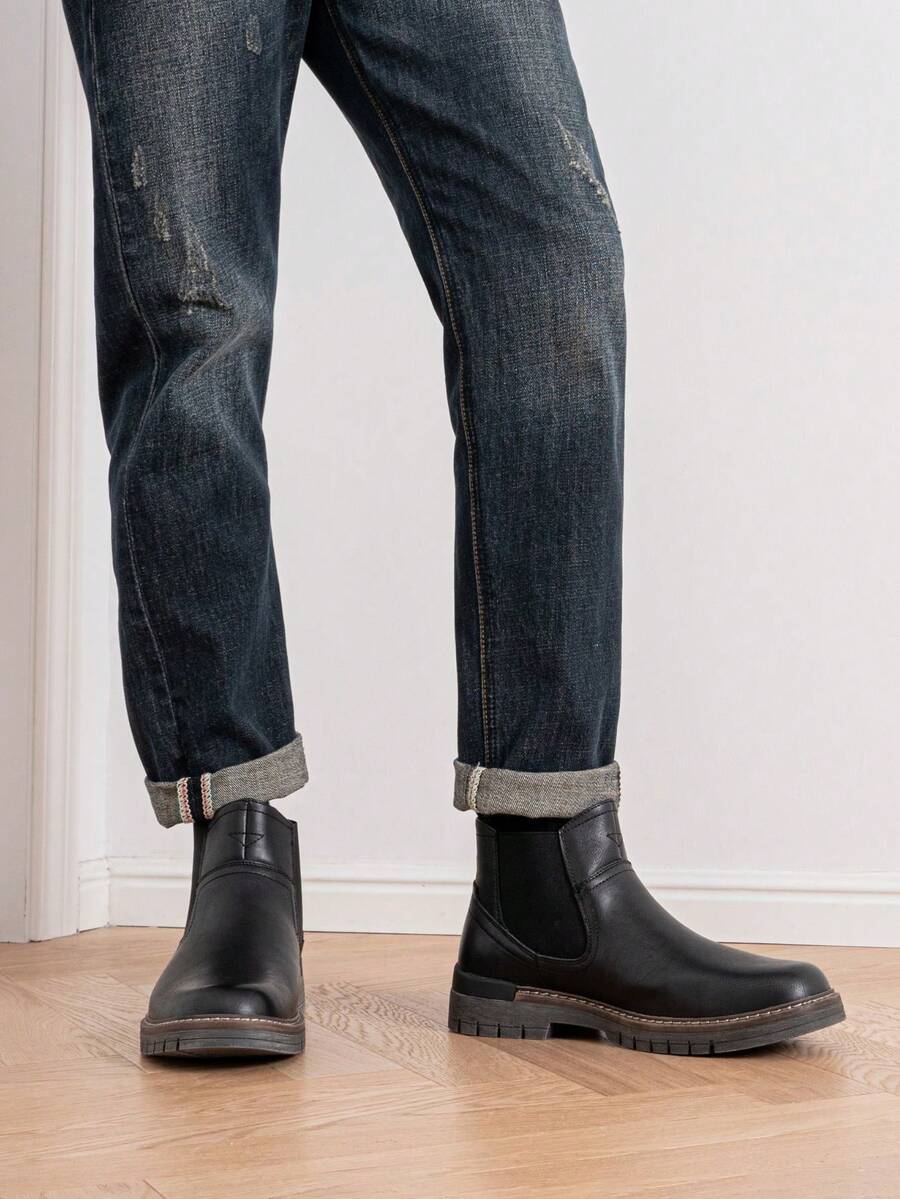 Men’s Polished Classic Chelsea Boots