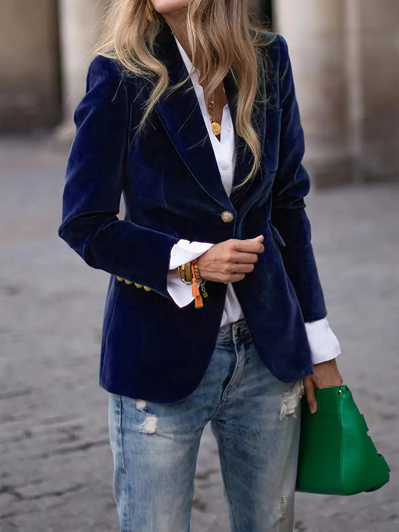Helena – Women’s Velvet Blazer