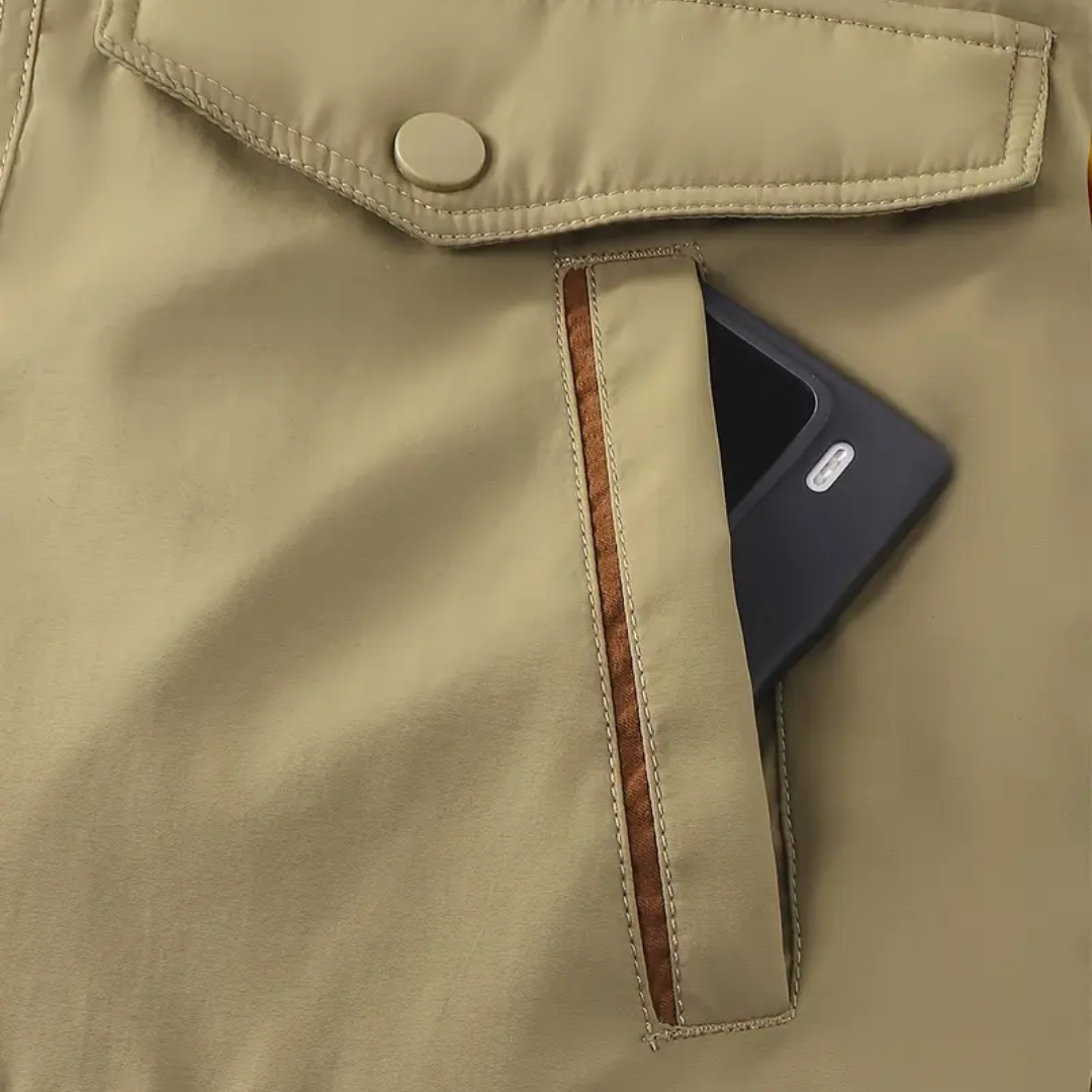 Men’s Insulated Outdoor Parka with Hood and Utility Pockets