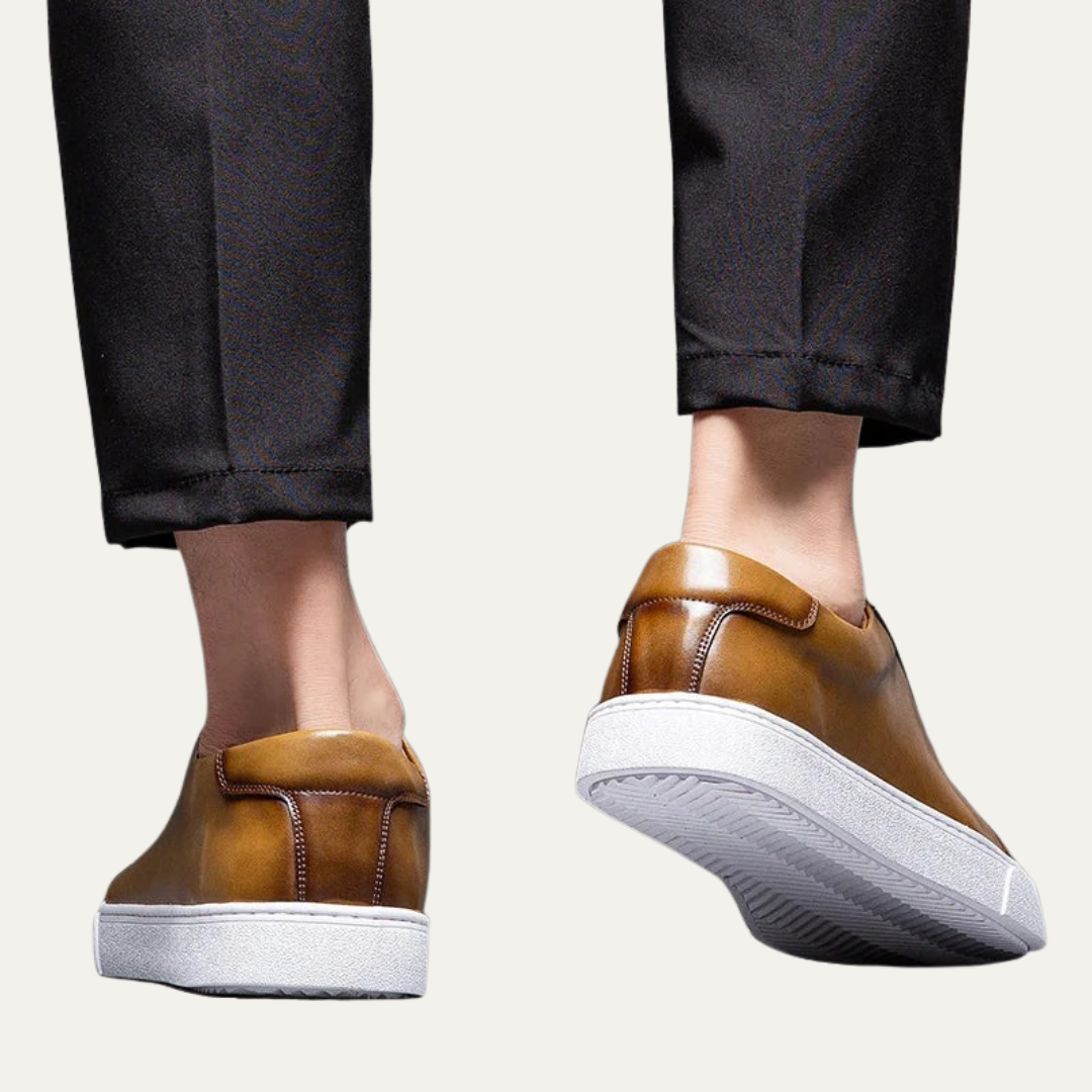 Men’s Leather Low Top Sneakers with Thick Cupsole
