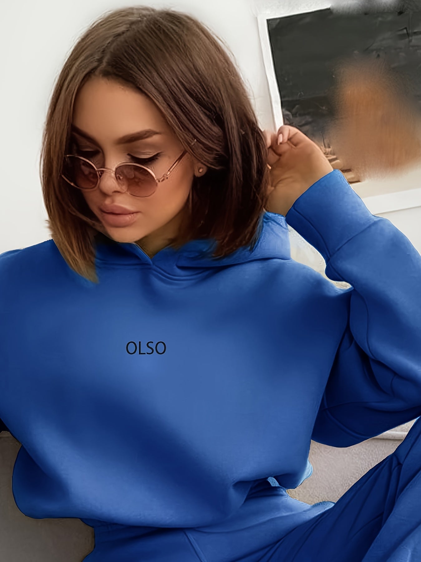 Comfy Women's Hoodie Tracksuit with Elastic Waistband