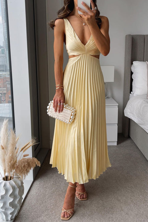 Floral V-Neck Flowy A-Line Dress for Ladies - BritishElegance