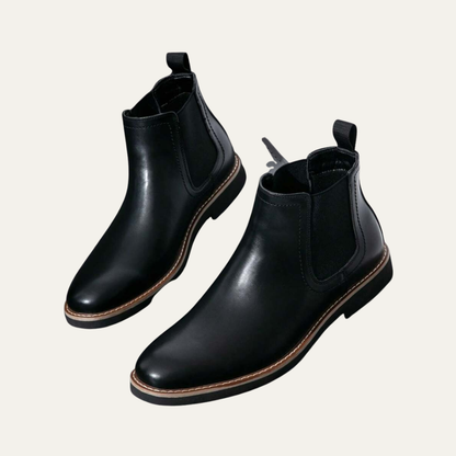Men’s Matte Lug Sole Chelsea Boot