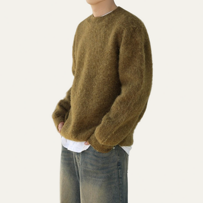 Men’s Fuzzy Crew Neck Sweater with Relaxed Fit