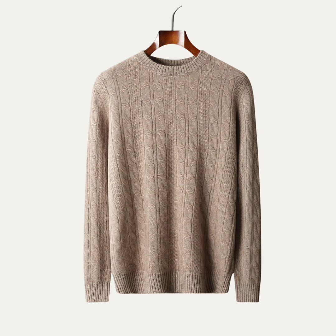 Men’s Classic Cable-Knit Crewneck Sweater