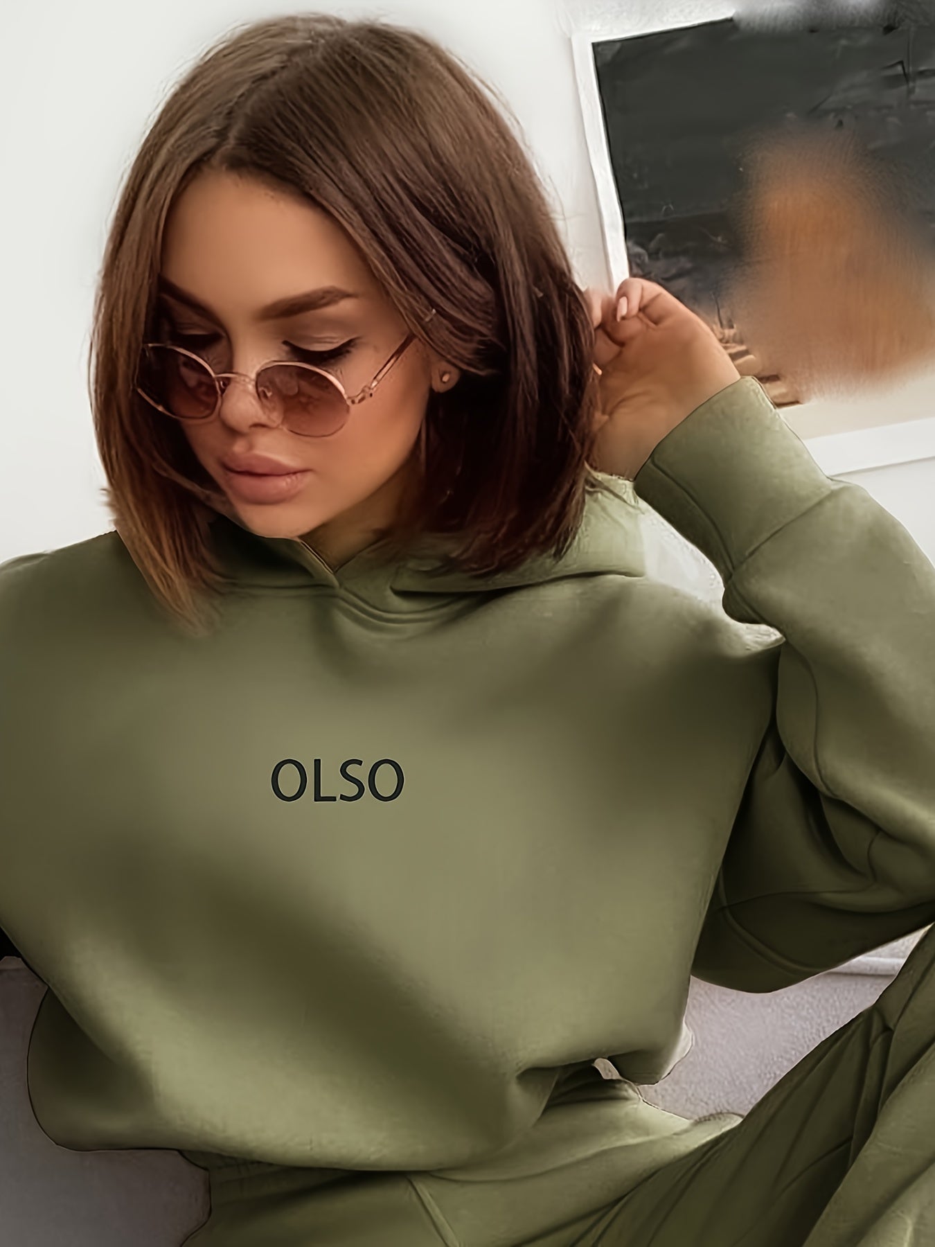 Comfy Women's Hoodie Tracksuit with Elastic Waistband