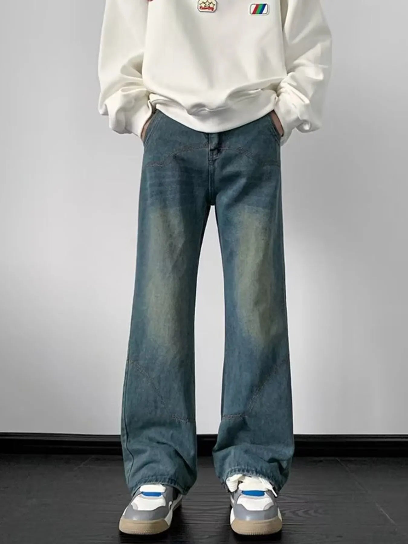 Relaxed Fit Distressed Denim Jeans - BritishElegance