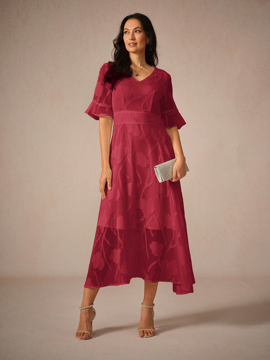 Chic Midi Dress with Ruffle Sleeves and Delicate Lace