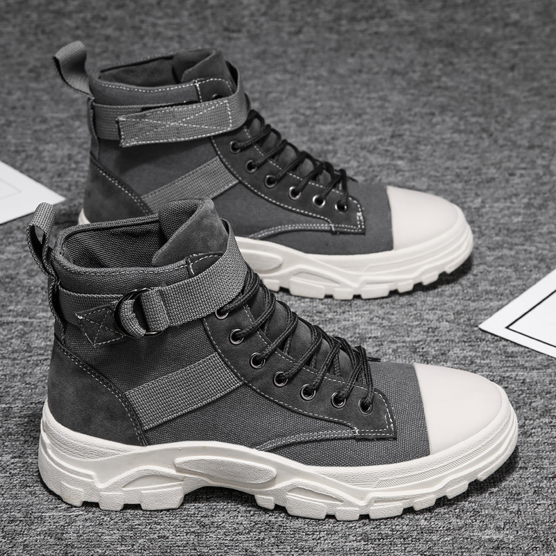 Tough Men's Military Boots - Durable Everyday Wear - BritishElegance
