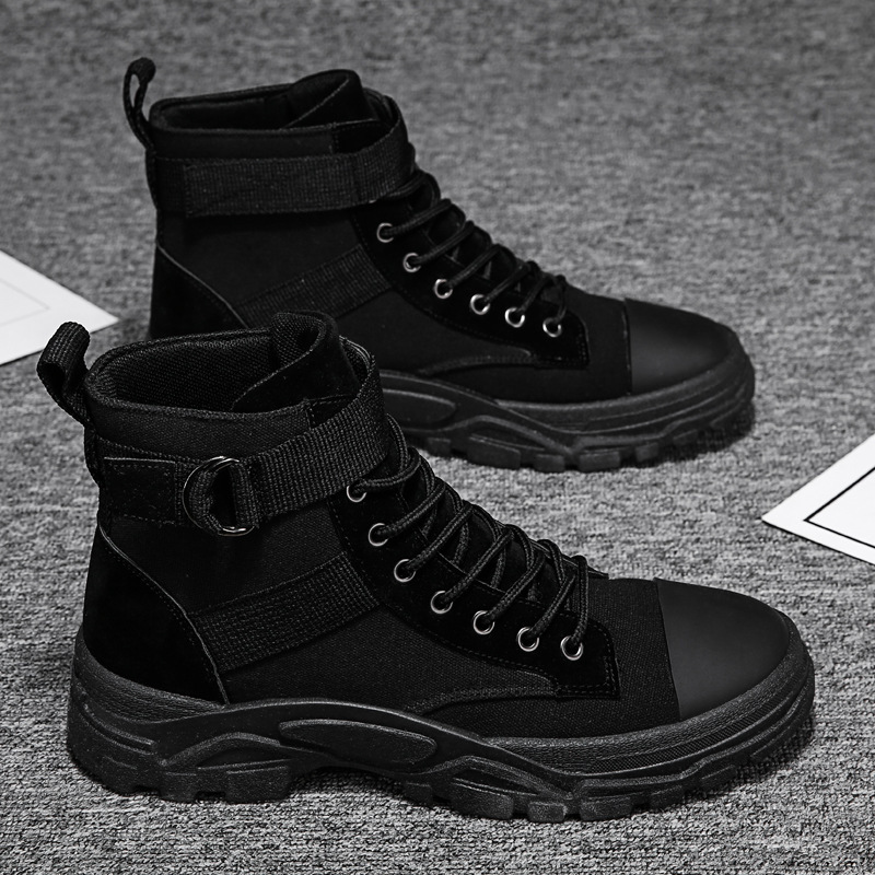 Tough Men's Military Boots - Durable Everyday Wear