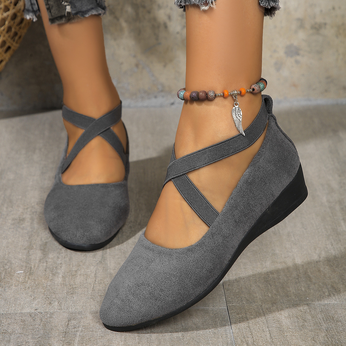 Melinda | Fashionable Easy Fit Wedge Shoes with Stretch Strap