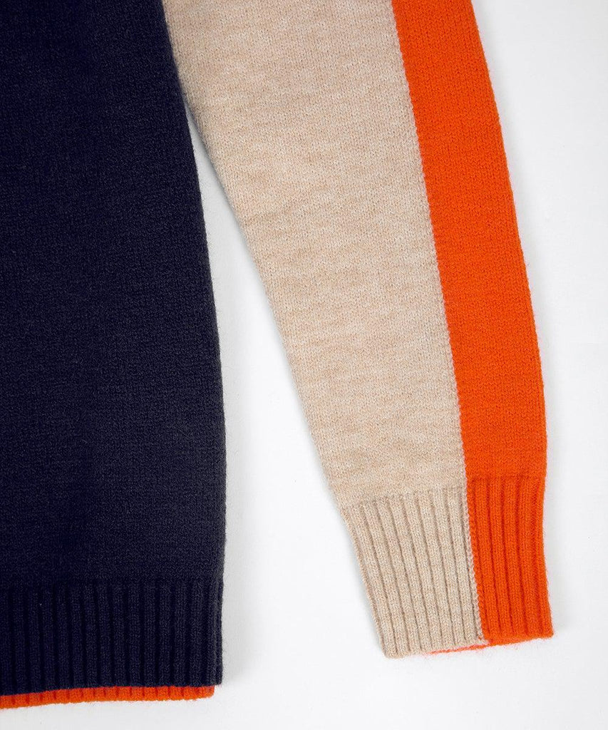 Luna | Women's Graphic Urban Style Sweater