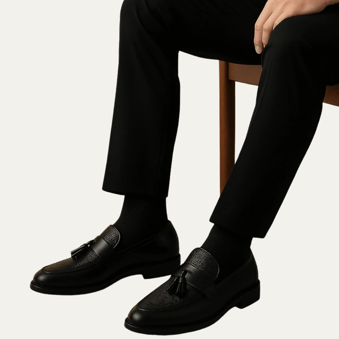 Men’s Suede Chelsea Boot with Contrast Sole