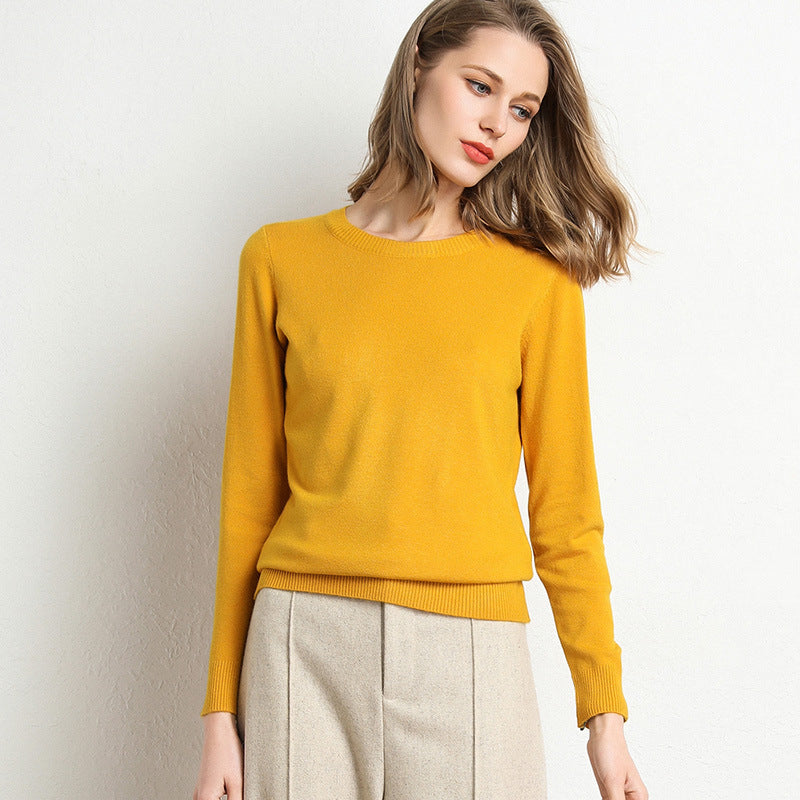 Cozy Women's Crew Neck Wool Sweater