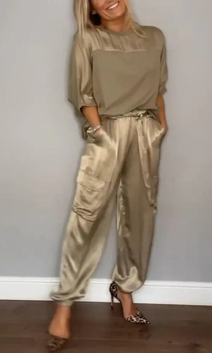 Ninalo Women's Two-Piece Suit with Short Sleeve Top and Pants