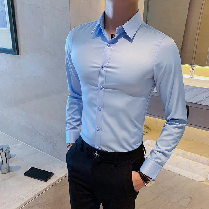 Slim-fit, Kent collar dress shirt for men
