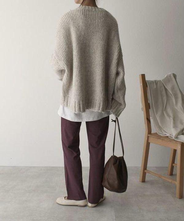 Warm Women's Crew Neck Sweater with Pockets