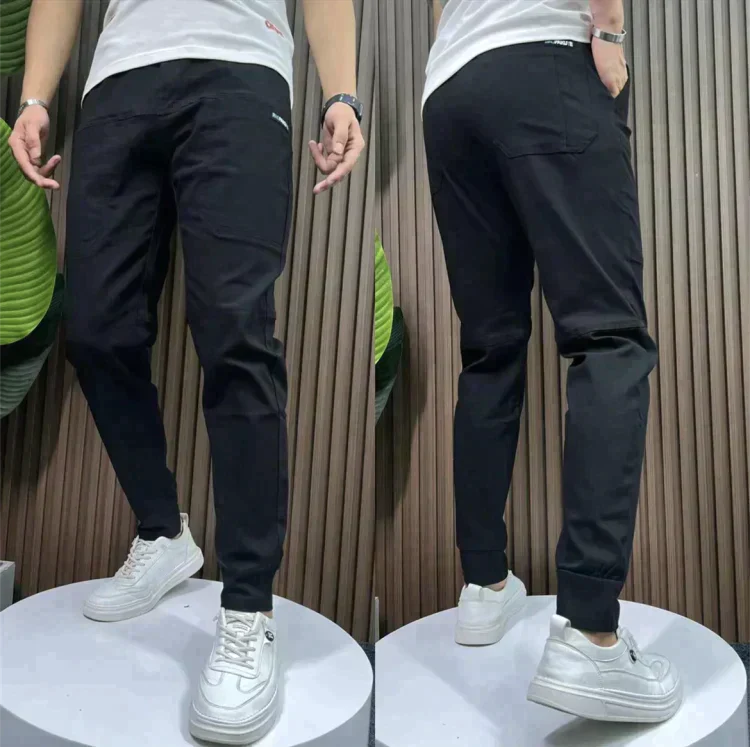 Acari Stretchable Cargo Trousers
