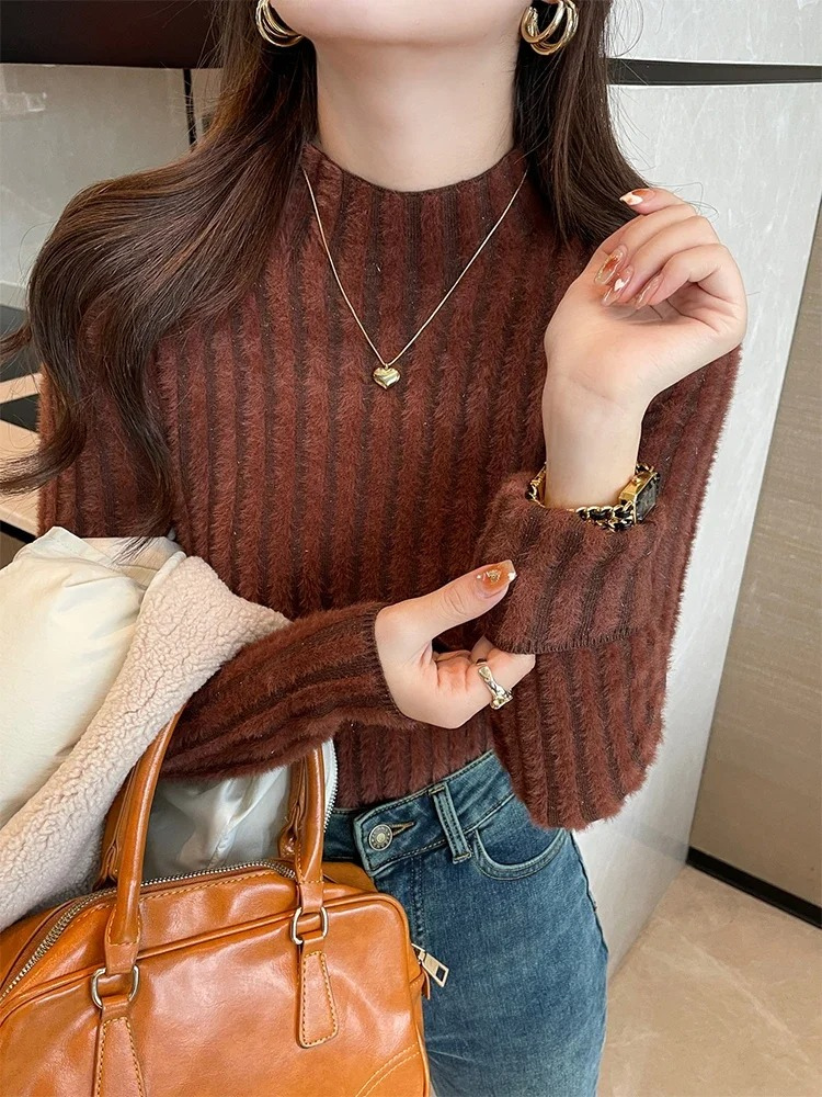 Warm Women's Wool Crew Neck Winter Sweater