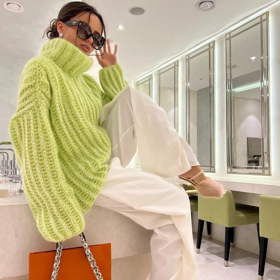 Warm Women's Cozy Crew Neck Winter Sweater