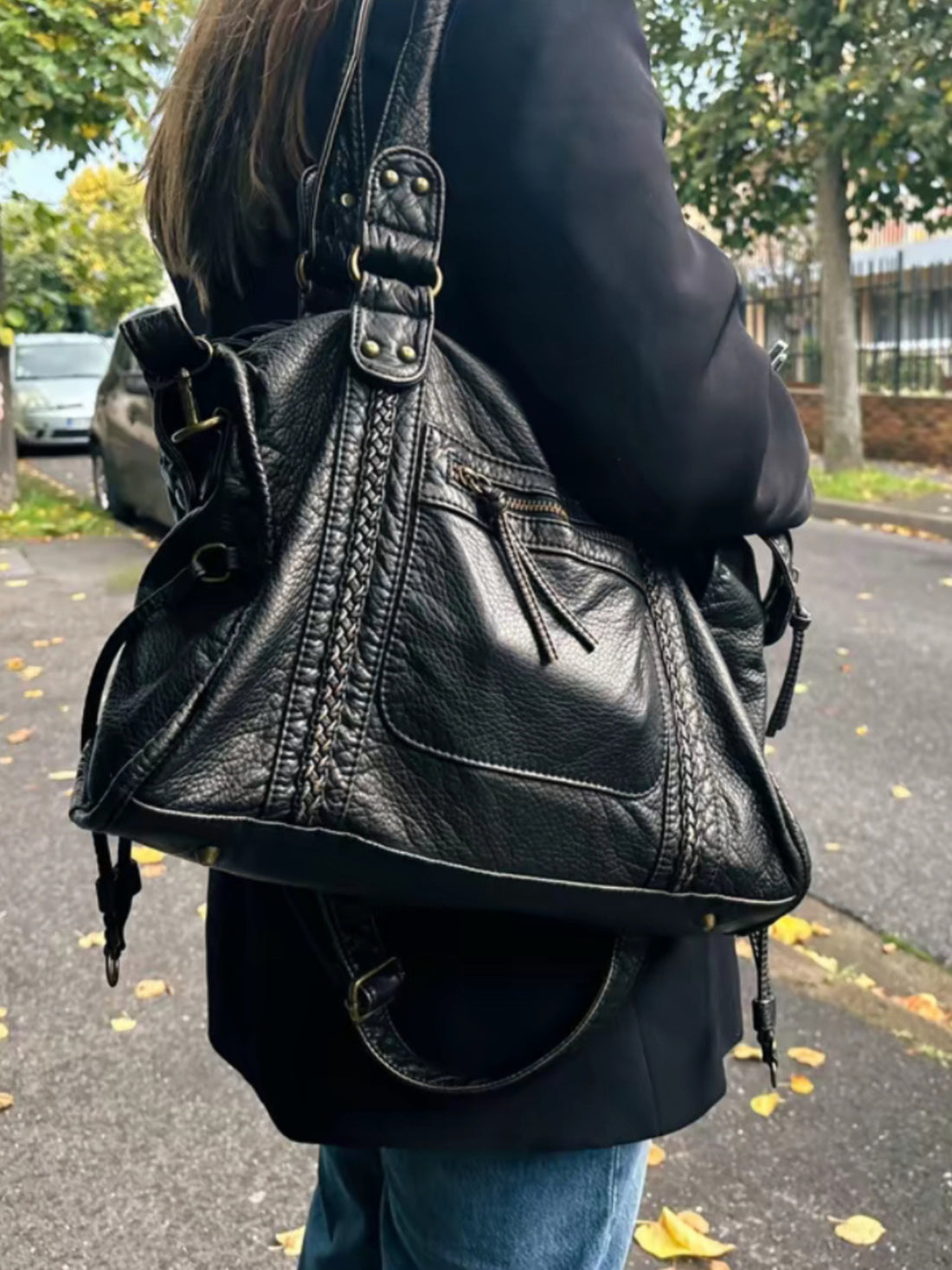 Ismara – Women’s Shoulder Bag