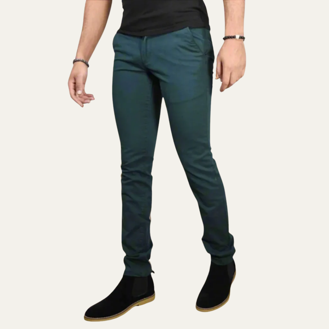 Men’s Slim Fit Tapered Chinos