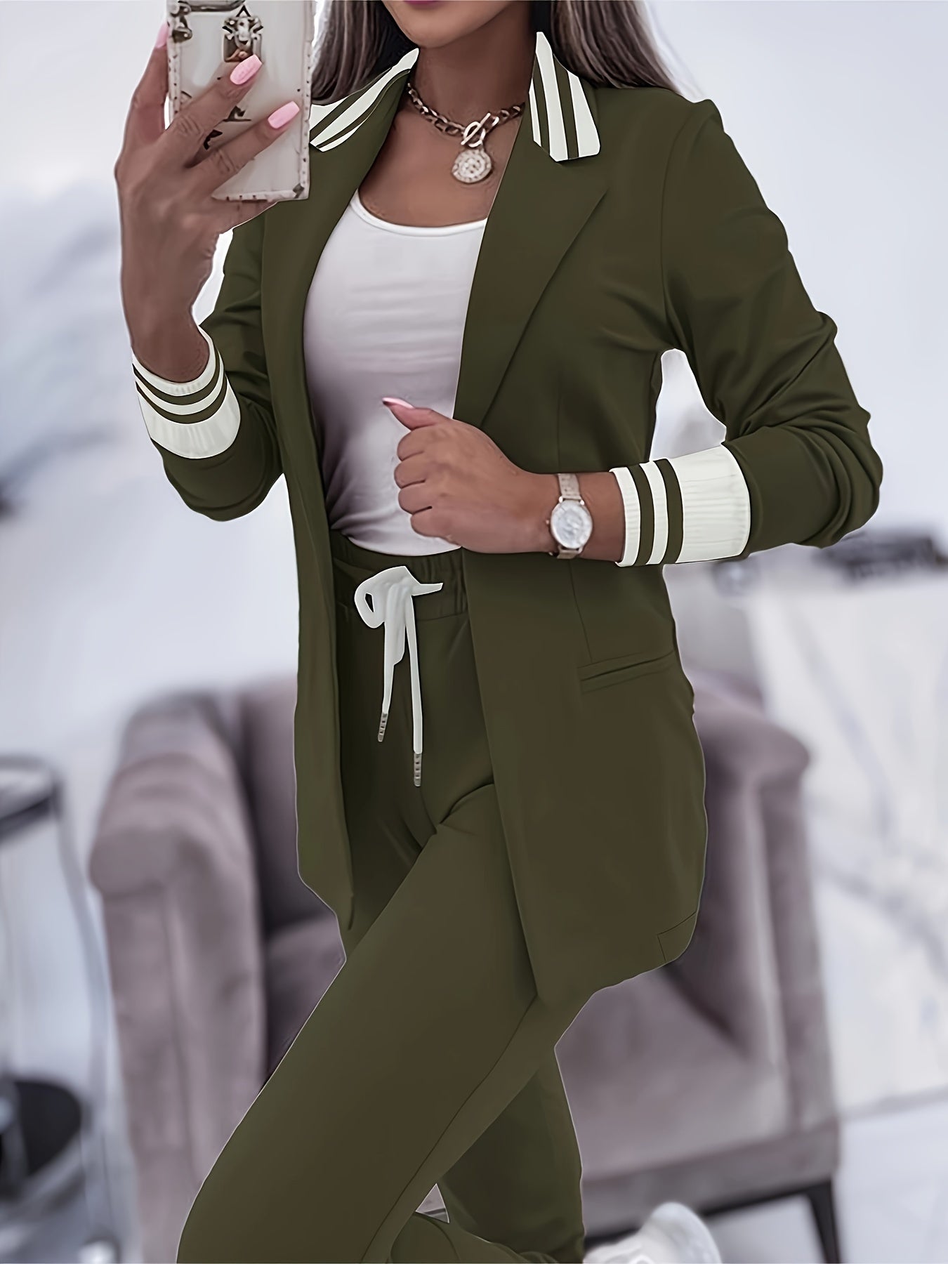 Chic 2-Piece Long Sleeve Blazer Suit for Women