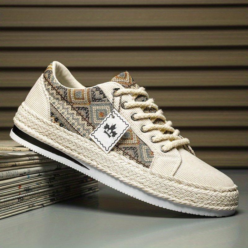 Classic Style Maple Trainers