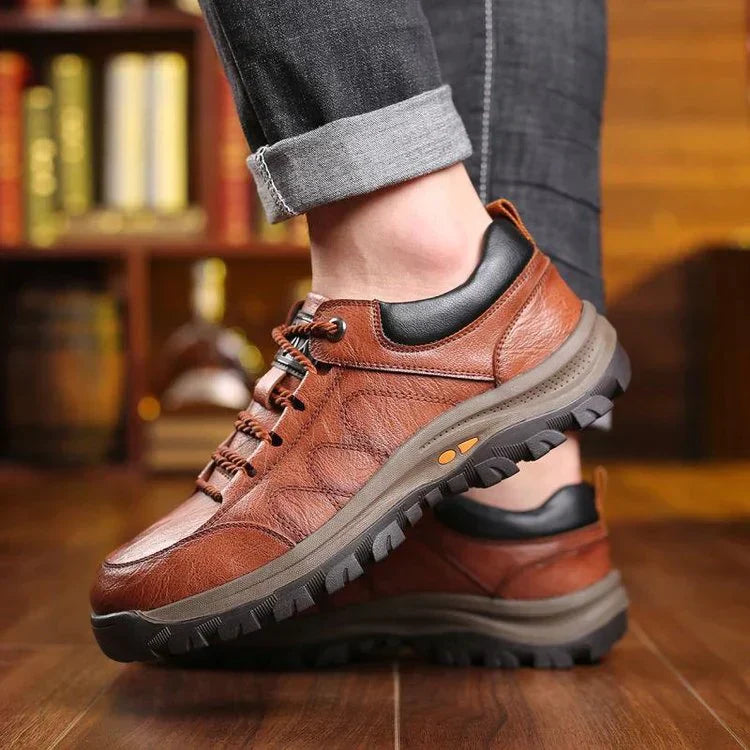 Orthopedic outdoor leather shoes for men