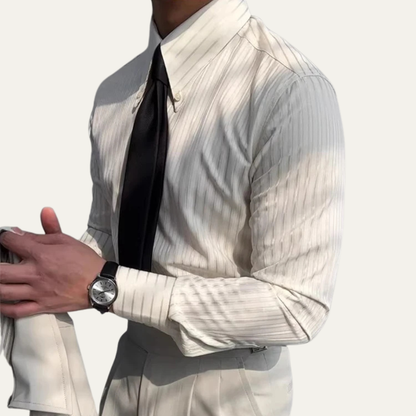 The Volterra Men's Vintage Slim Fit  Button Up Shirt