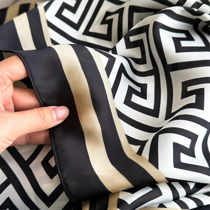 Women's Geometric Print Polyester Scarf