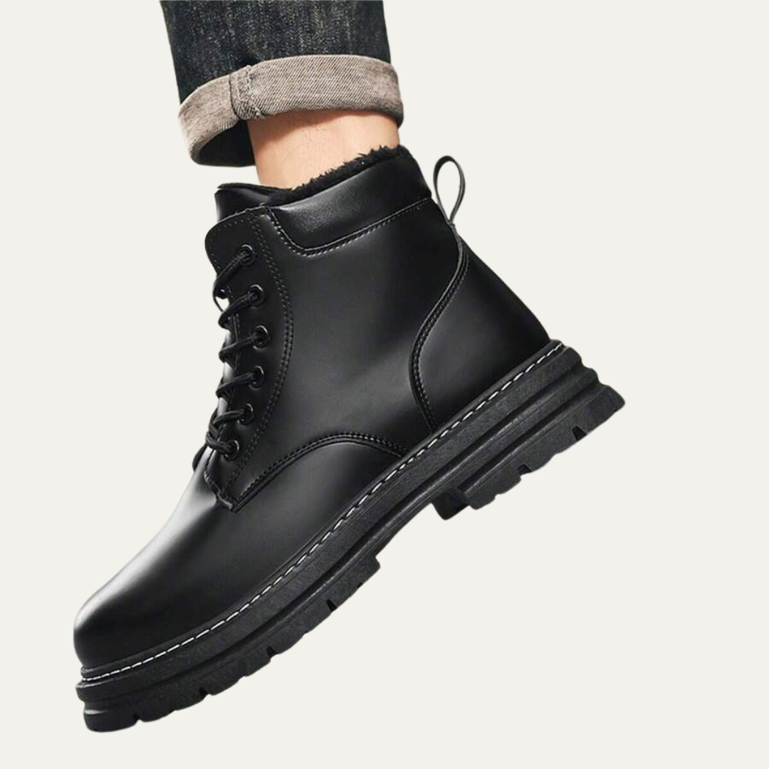 Men’s Rugged Faux Fur Lined Lace Up Hiking Boots