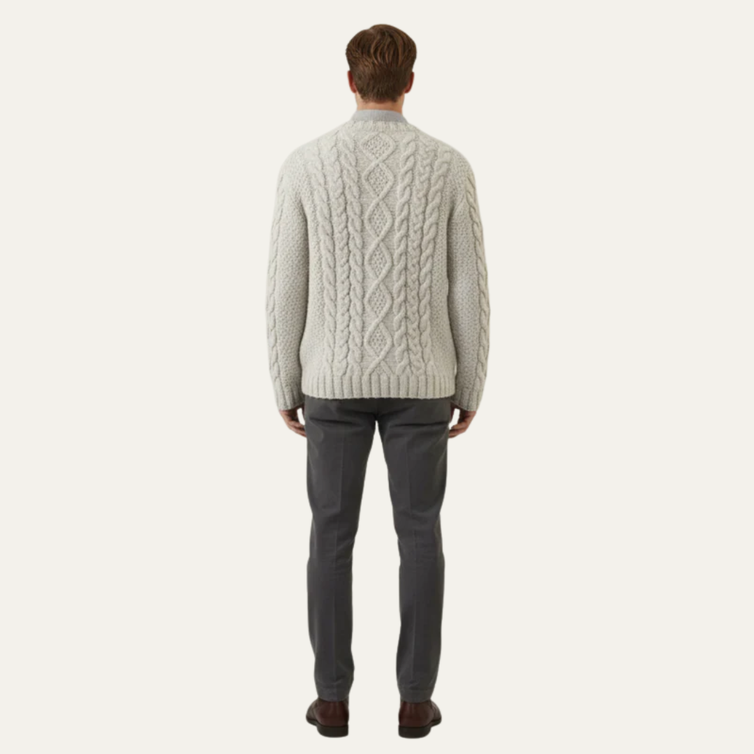 Men’s Chunky Cable Knit Crew Neck Sweater