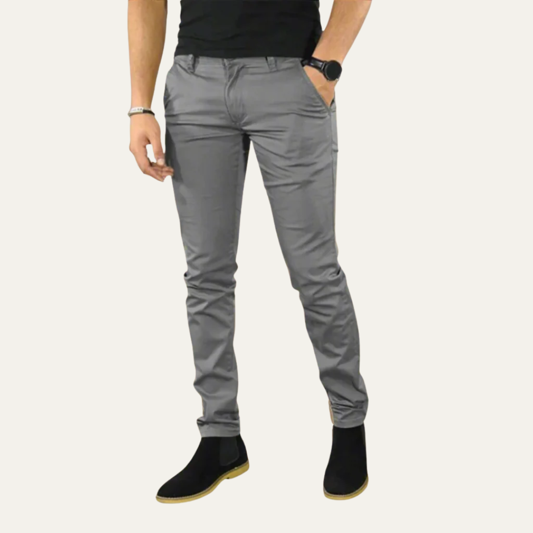 Men’s Slim Fit Tapered Chinos