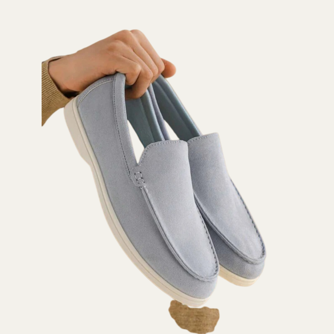 Men’s Suede Driving Moccasins with Metal Keeper Detail