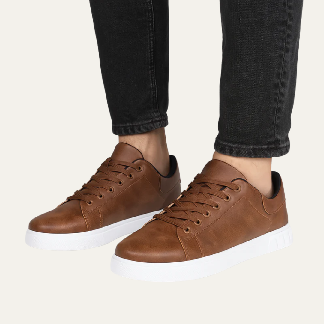 Men’s Chunky Sole Low-Top Sneakers
