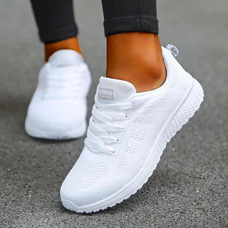 DailyWalk – Comfortable Non-Slip Shoes for Women