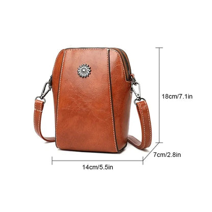 Lea | Elegant Leather Shoulder Bag – Chic, Compact & Effortlessly Refined