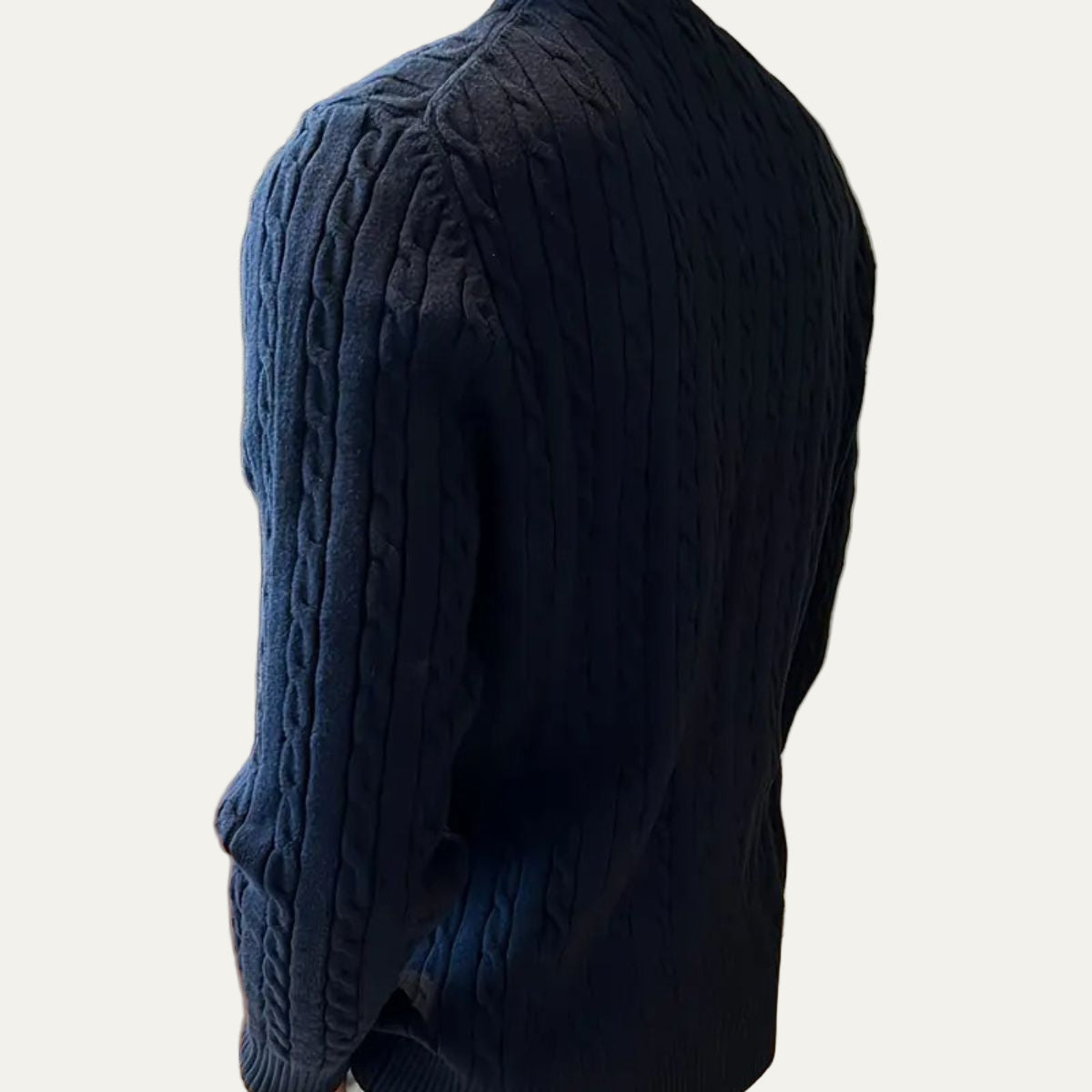 Men’s Classic Cable Knit Wool Crewneck Sweater