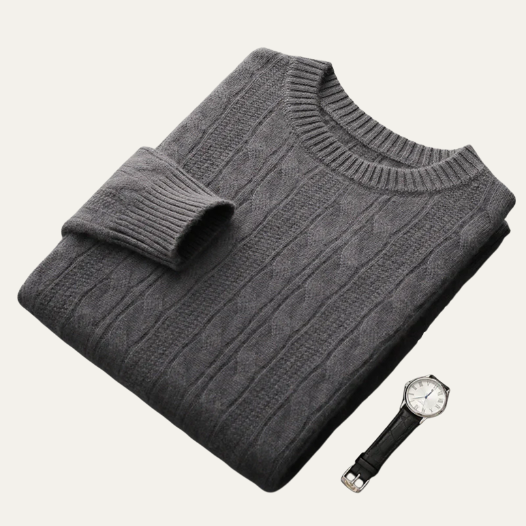 Men’s Classic Cable-Knit Crewneck Sweater