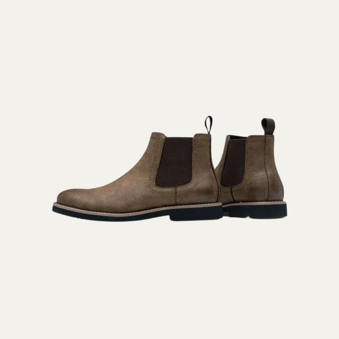 Men’s Matte Lug Sole Chelsea Boot