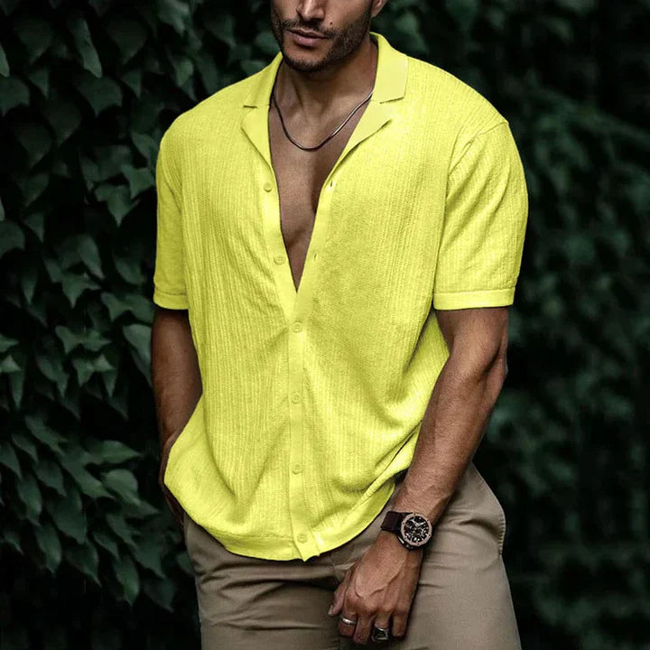 Summer comfort in a stylish linen shirt for men