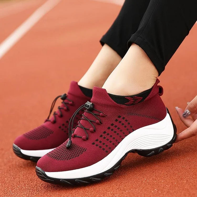 StepSure – Non-Slip Orthopaedic Sneakers
