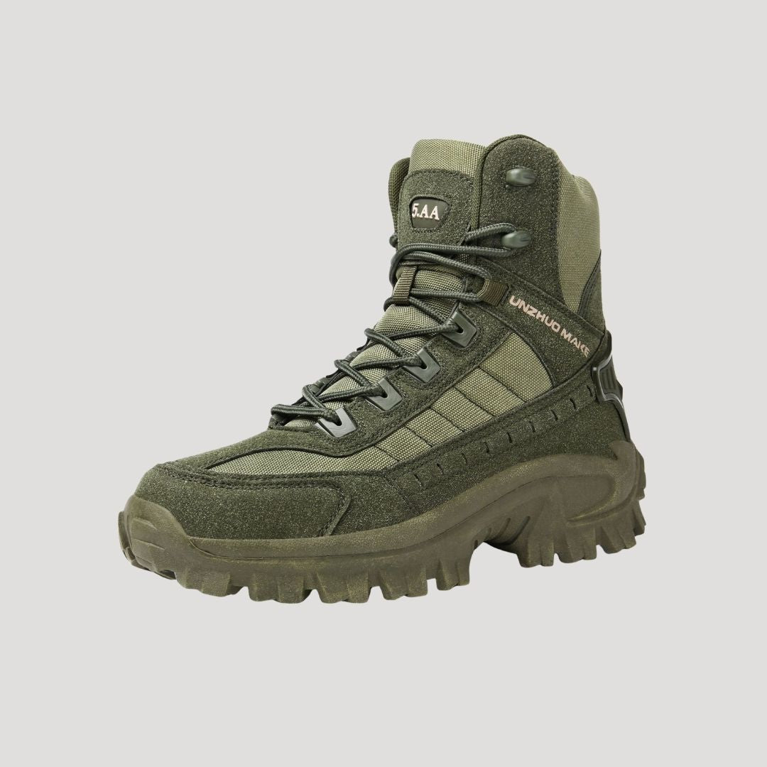 Insulated Water Resistant Hiking Boots for Men - BritishElegance