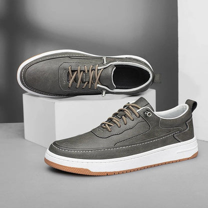 Classic Leather Mens City Sneakers