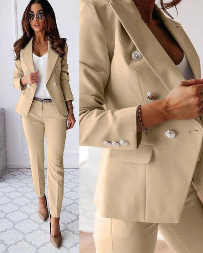 Renata – Double-Breasted Women’s Suit
