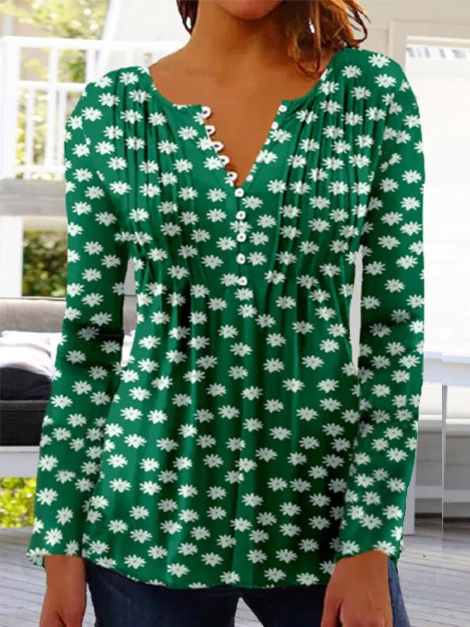 Ladies' Lightweight Comfortable Blouse with Fitted Style